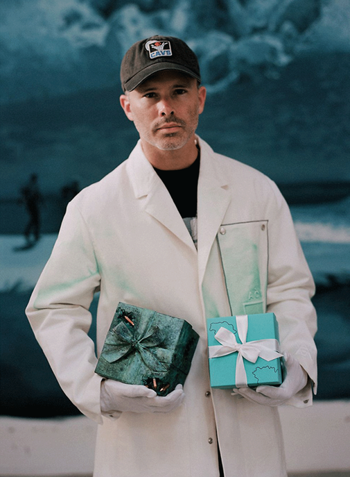 Tiffany & Co revisite sa Blue Box avec Daniel Arsham.