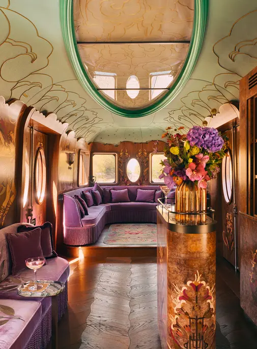 Belmond dévoile les premières images du British Pullman signé Baz Luhrmann