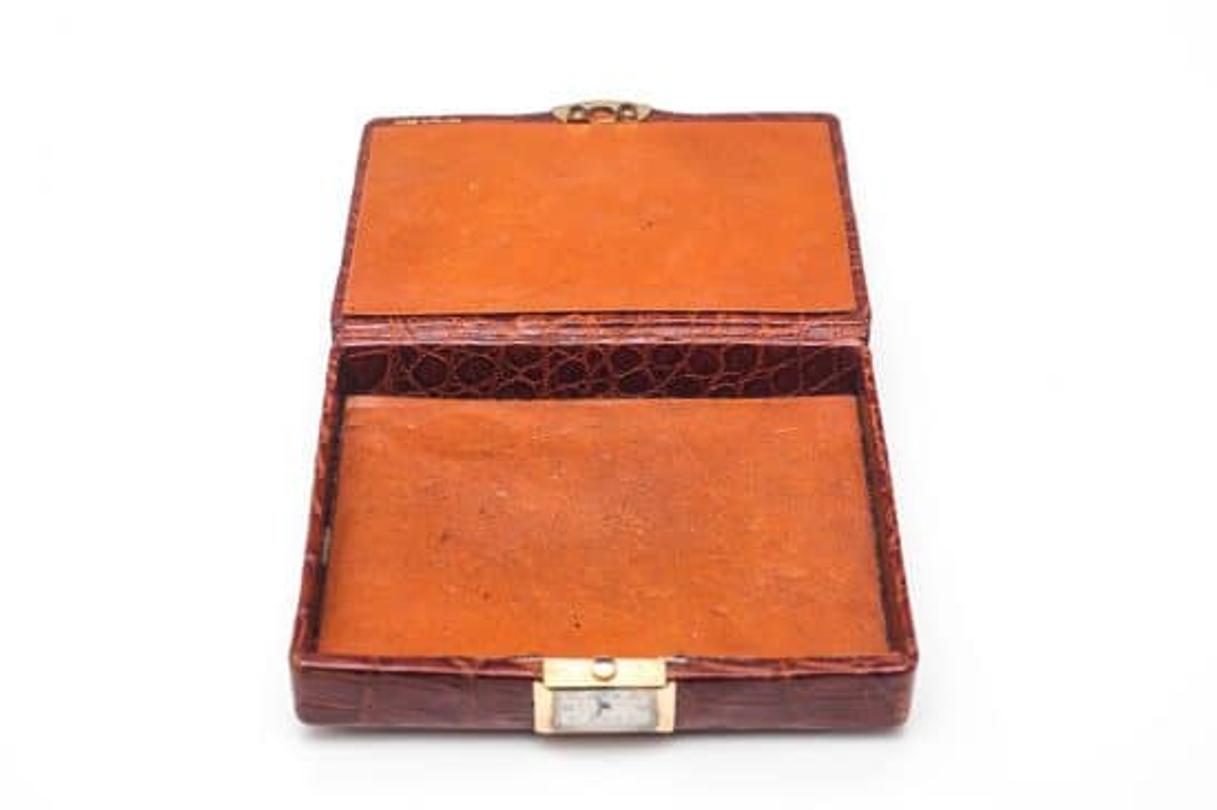 etui cigarette cuir