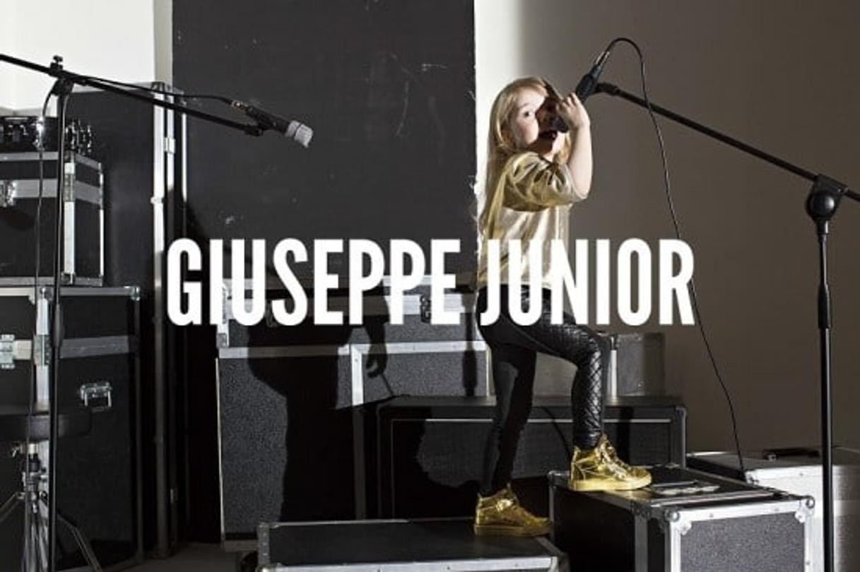 label enfant giuseppe zanotti