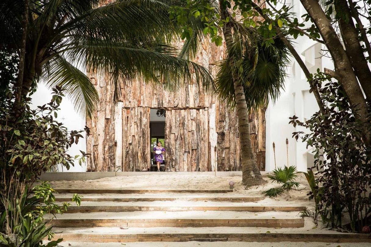 hotel manoir pablo escobar mexique