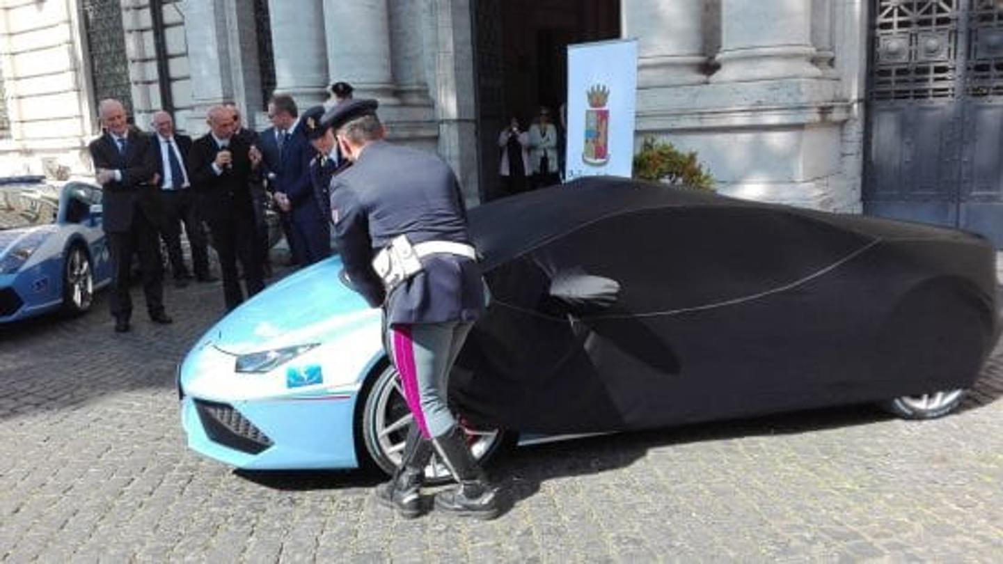 police italie lamborghini