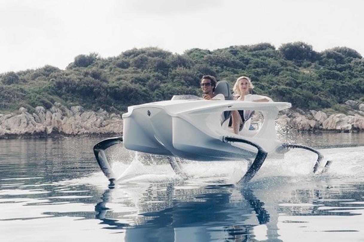 Bateau Quadrofoil