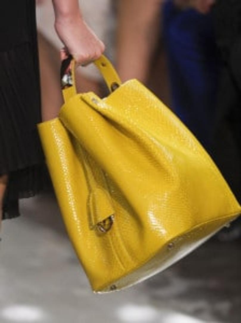 sac a main jaune