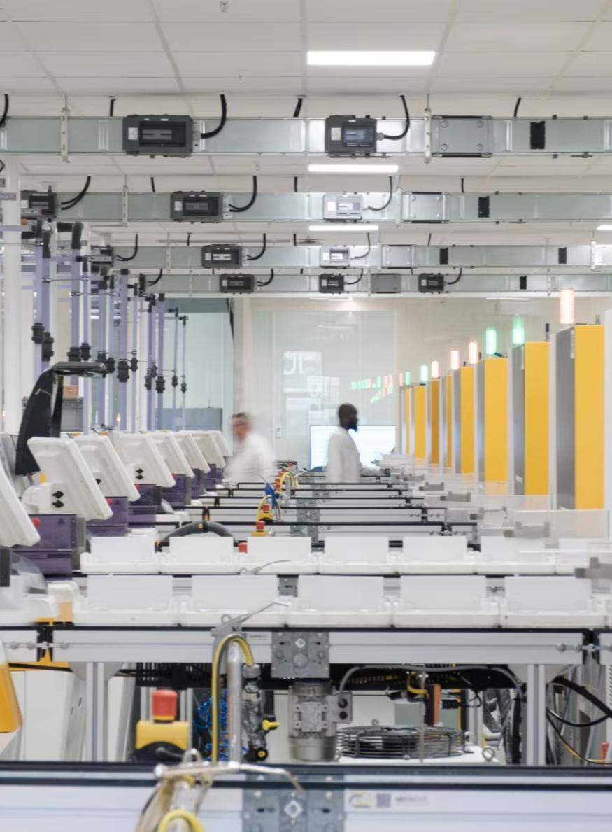 EssilorLuxottica usine france