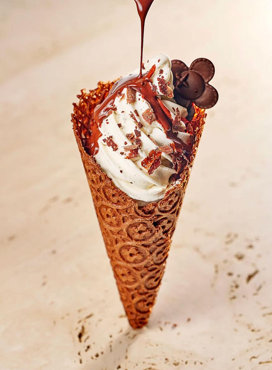 glace de la marque Louis Vuitton proposée pour l'été 2026 à Paris et Saint Tropez