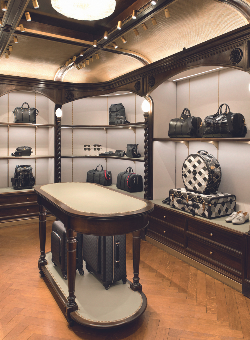 gucci boutique bagagerie paris