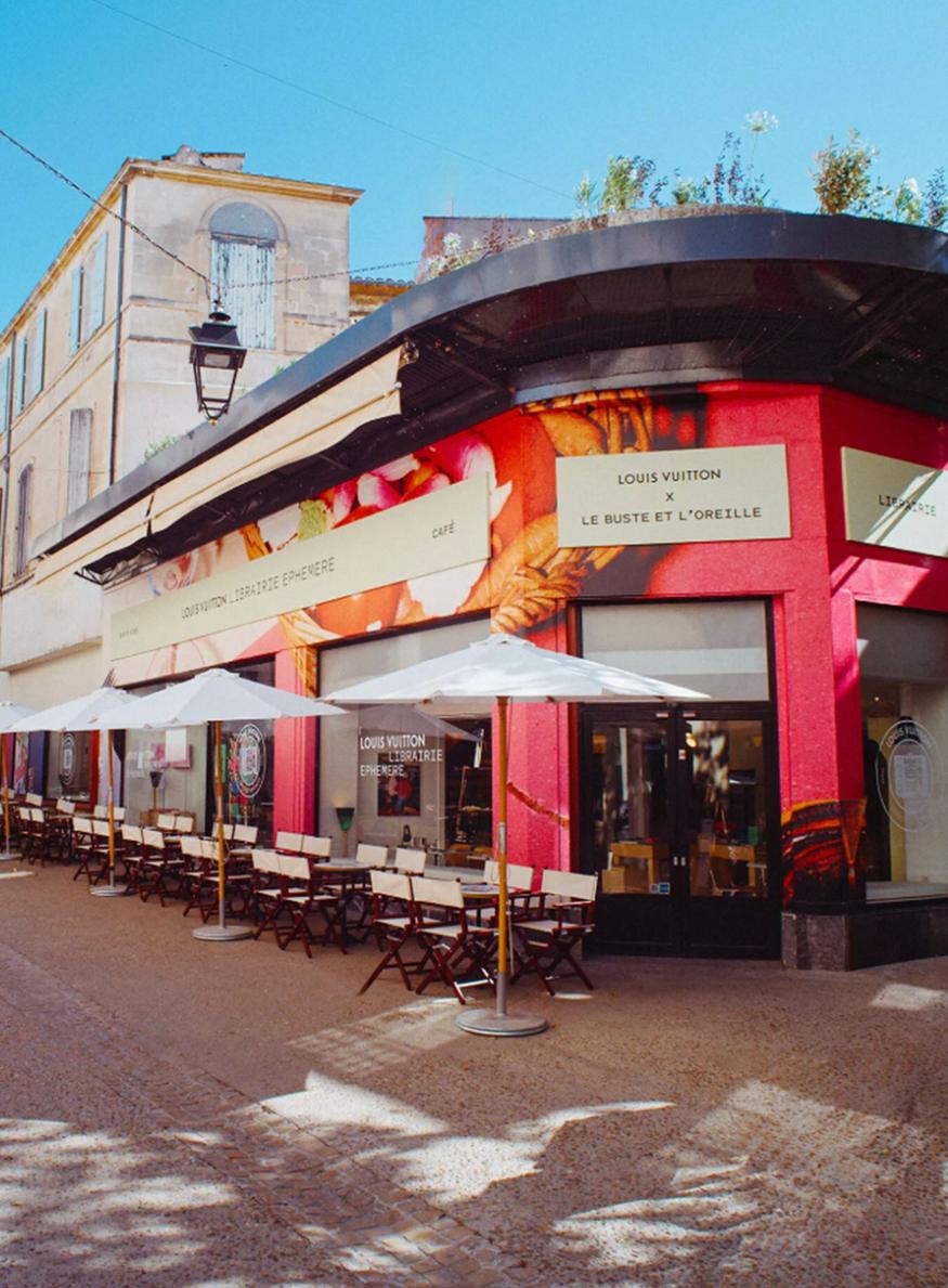 Librairie éphémère de Louis Vuitton à Arles