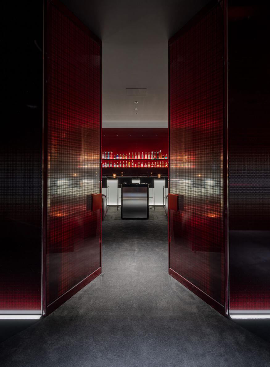 nouveau bar de luxe gucci au japon