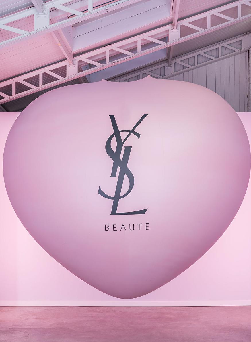 yves saint laurent loveshine factory lyon lieu et dates 2024