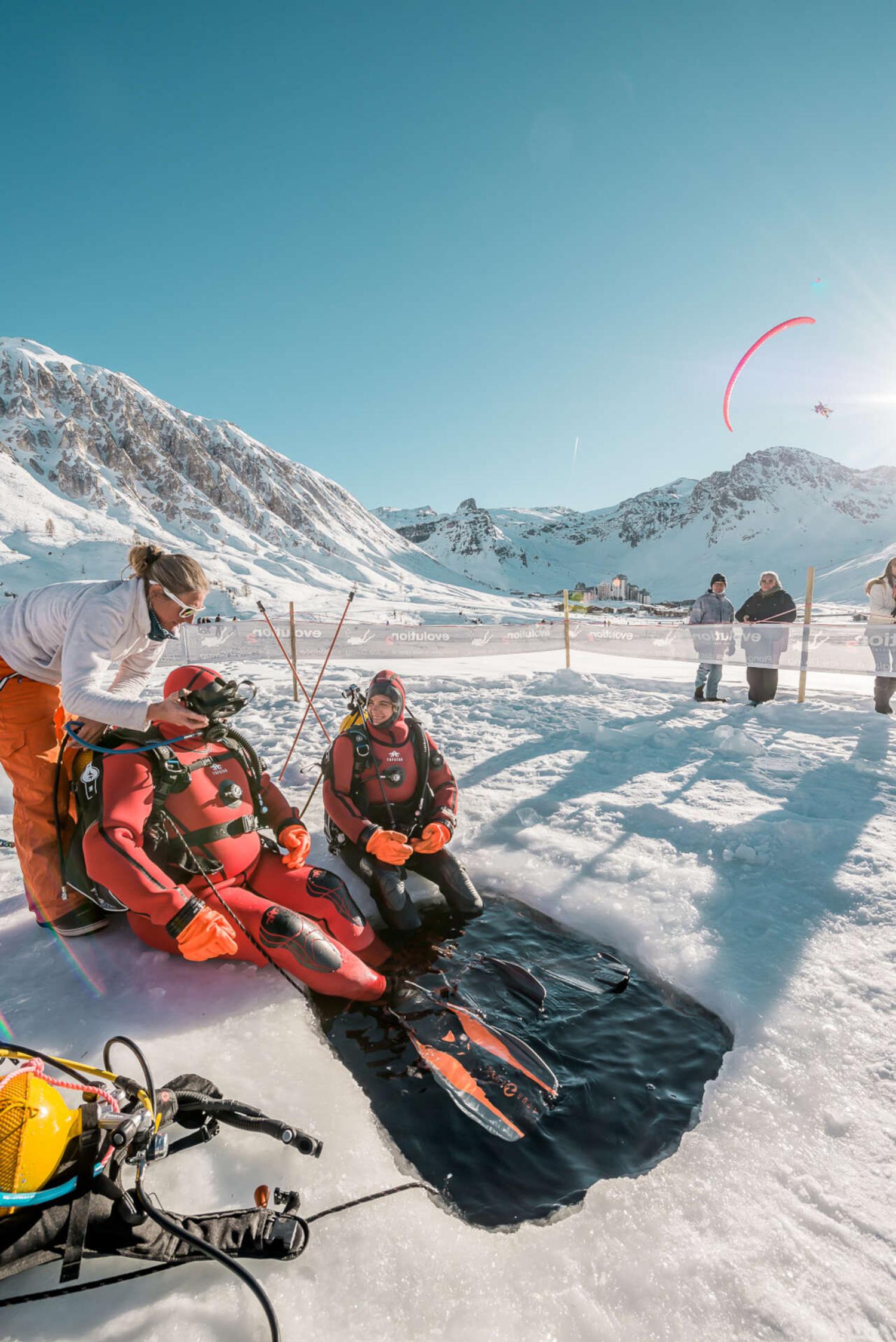 tignes plong&eacute;e sous glace