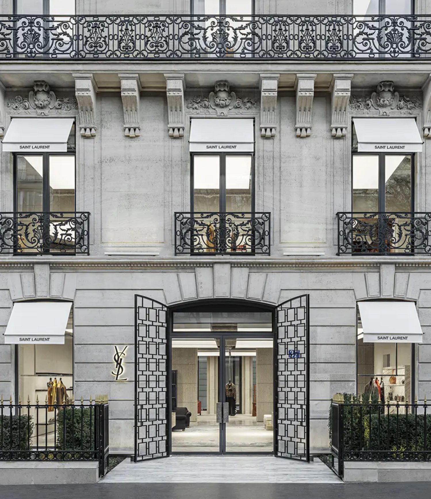 flagship ysl avenue montaigne, nouvelle boutique de luxe