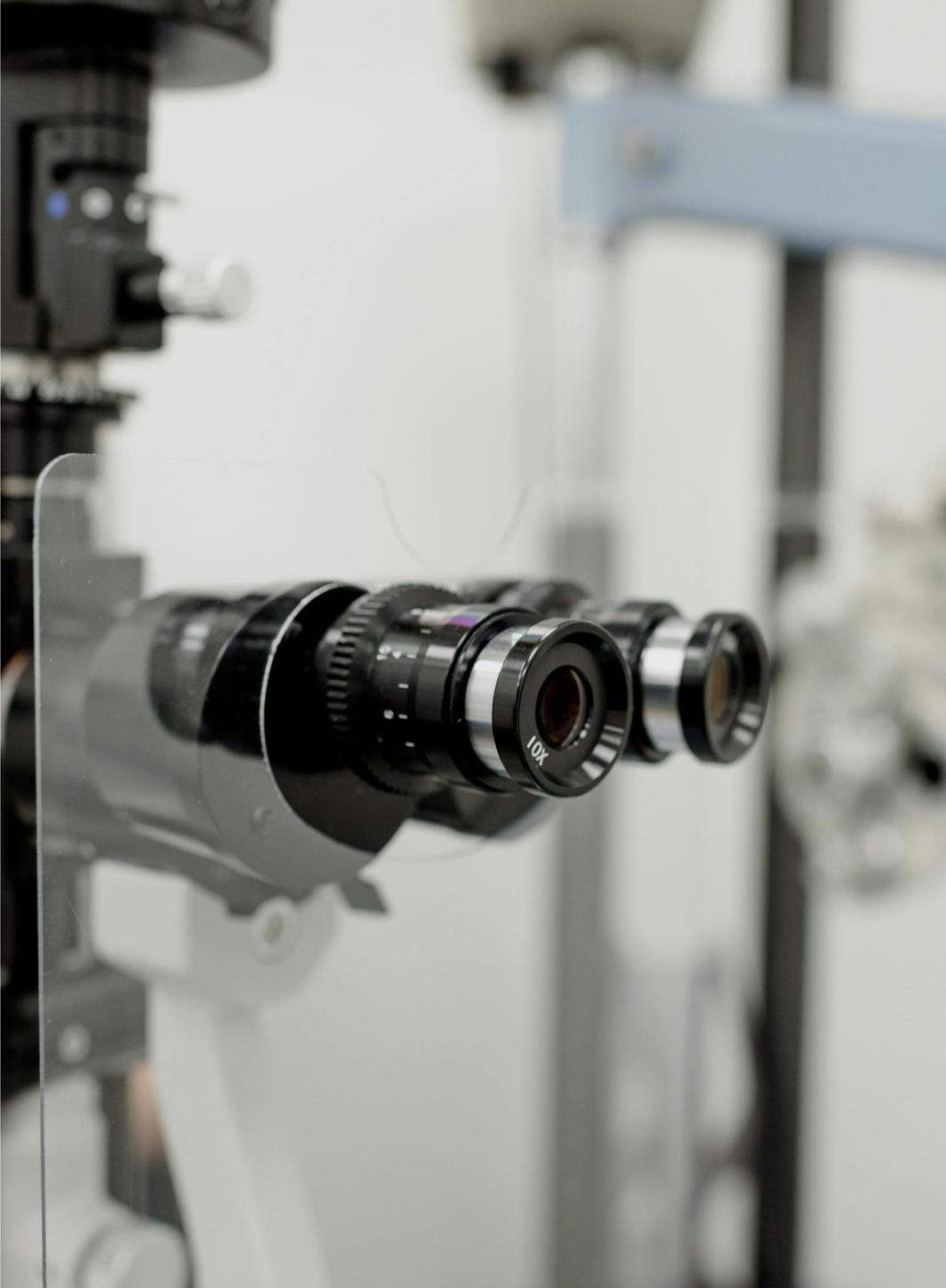 EssilorLuxottica muscle sa présence en ophtalmologie avec l’acquisition d’Optegra