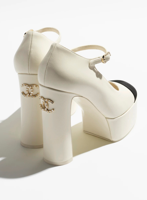 Chanel renforce ses activités chaussures avec Grey Mer